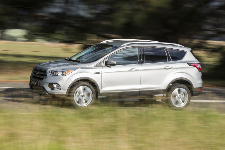  Ford Escape Trend 2016 года  (AU) (фото 38 из 44)